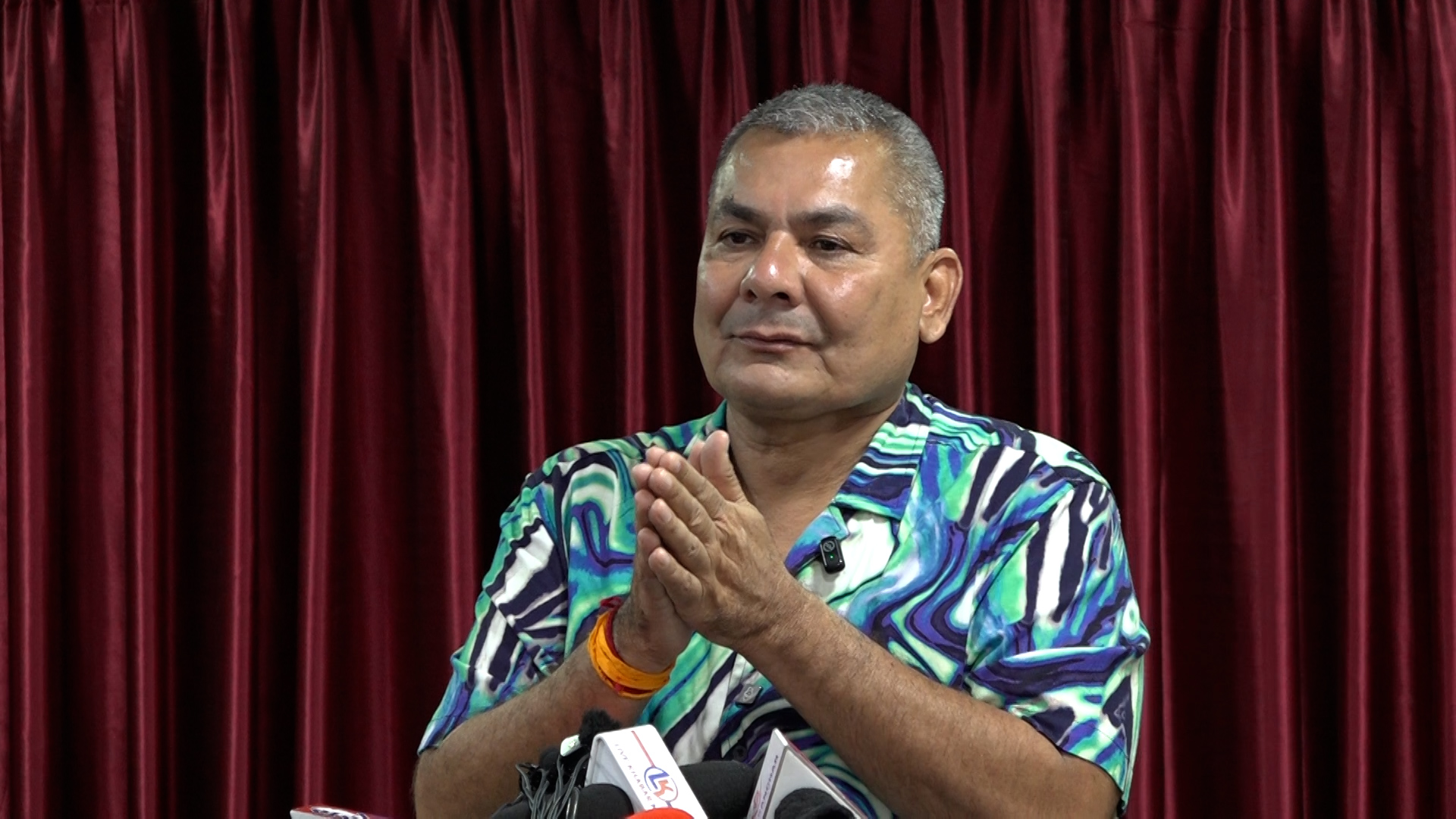 सरकारले देश जलाउने काम गर्‍यो, राजसंस्थाबीना राष्ट्रको रक्षा हुन सक्दैन : दुर्गा प्रसाईं