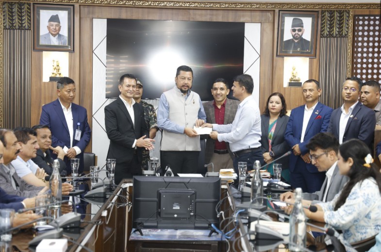 राहत कोषमा इप्पानको १३ करोड १ रुपैयाँ सहयोग, १२ आयोजनाका संरचना ध्वस्त भएको जानकारी
