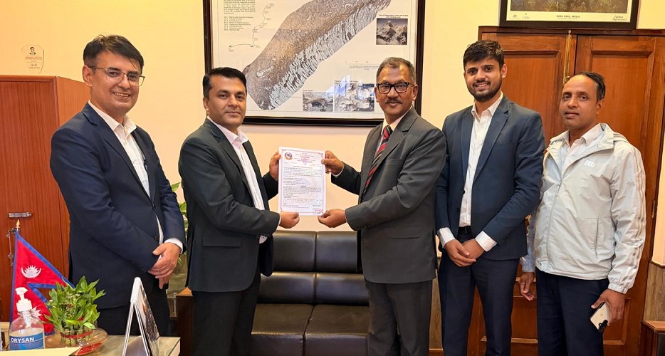 सौराहाको ‘रोयल टुलिप चितवन’ले पायो पाँचतारे डिलक्सको मान्यता: आईपीओ निष्कासनको प्रक्रिया पनि अघि बढ्यो