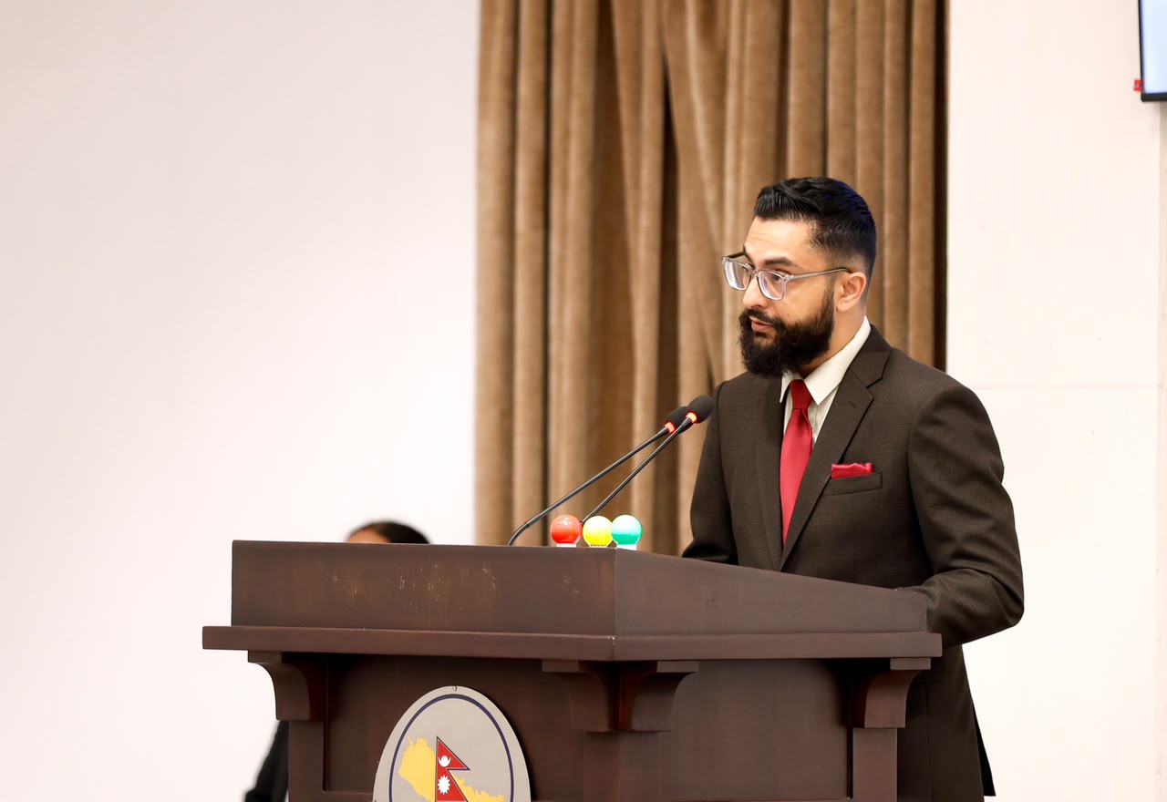 राजनीतिक गतिविधिमा संलग्न शिक्षकलाई कारबाही गर्न शिक्षामन्त्रीको निर्देशन
