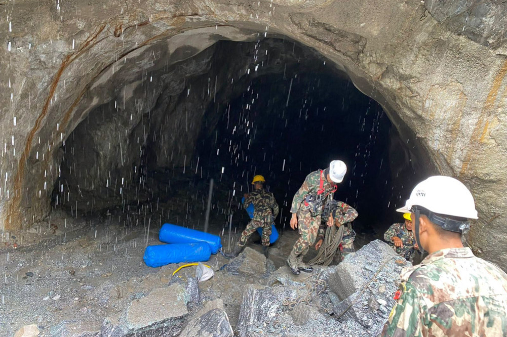 लाङटाङ खोला हाइड्रोको सुरुङमा खोजतलास सकियो, उद्धार टोली फर्कियो