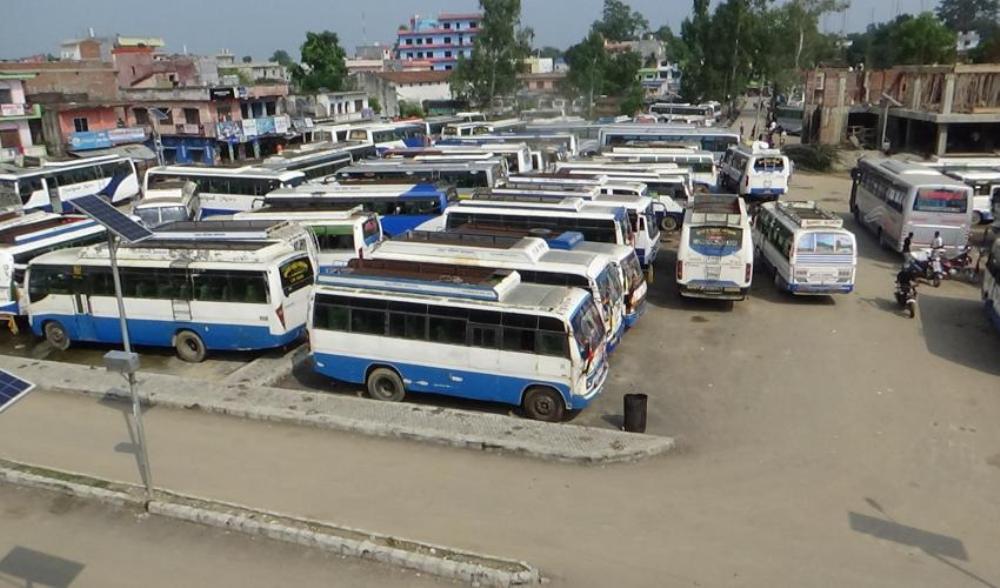 सुदूरपश्चिममा लामो दूरीका बस सेवा बन्द