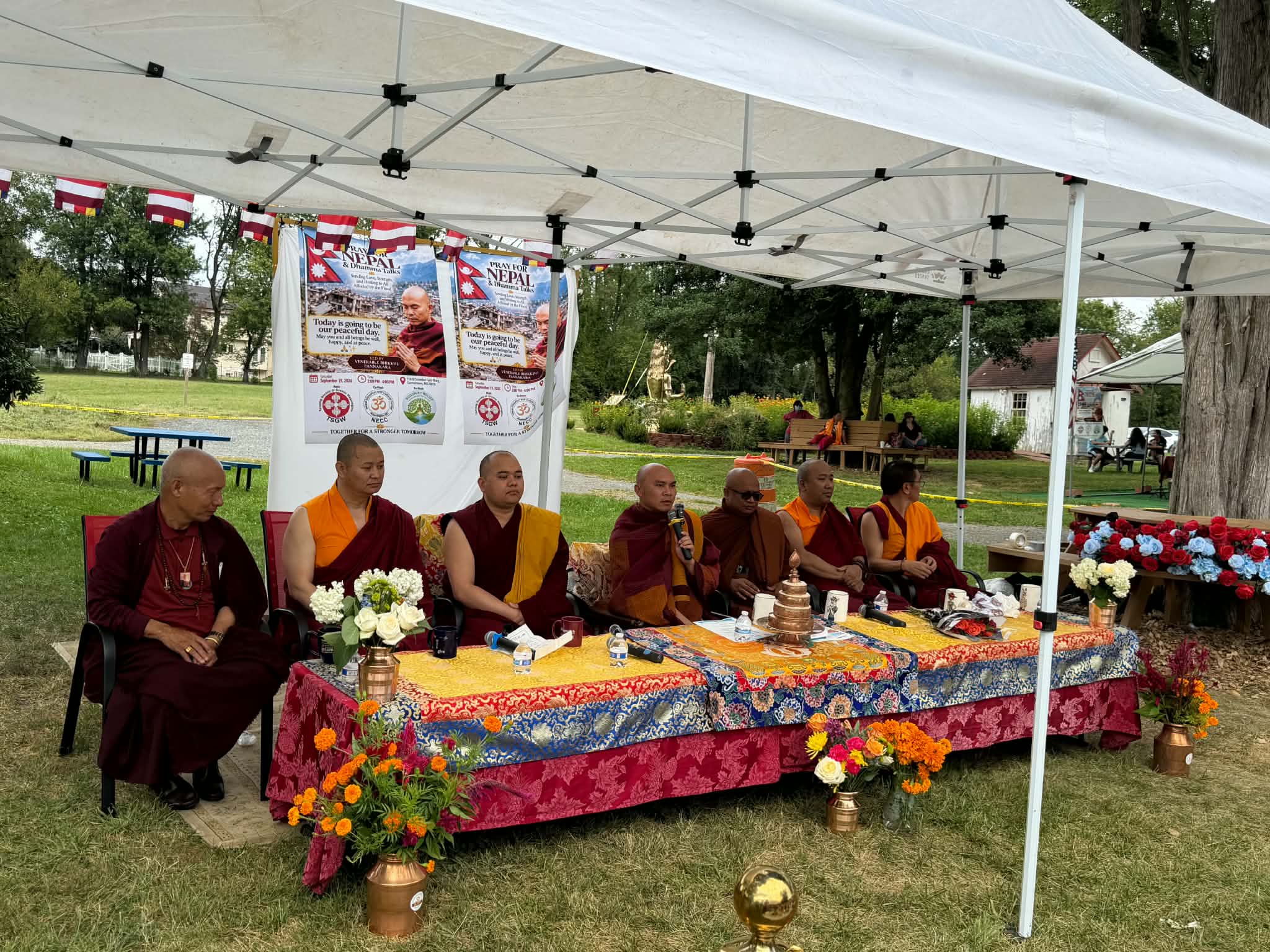 नेपालको शान्ति र बाढी प्रभावितका लागि अमेरिकाको जर्मनटाउनमा विशेष प्रार्थना सभा
