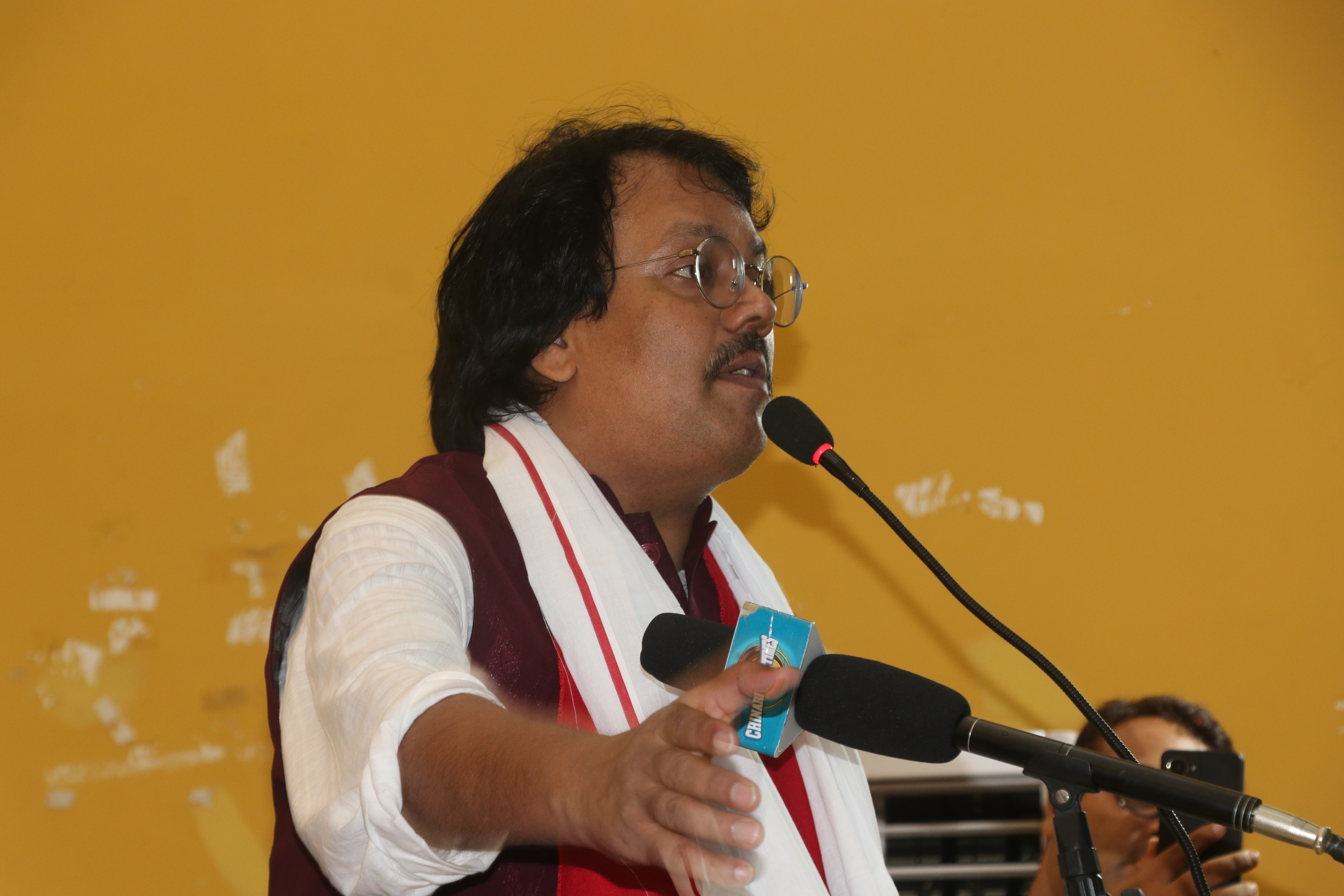 सरकार पूर्ण असफल भइसक्यो : डा. सिके राउत