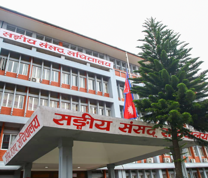 भोटेकोशी बाढीमा ज्यान गुमाएकाको शोकमा राष्ट्रिय झण्डा आधा झुकाइयो (फोटोफिचर)