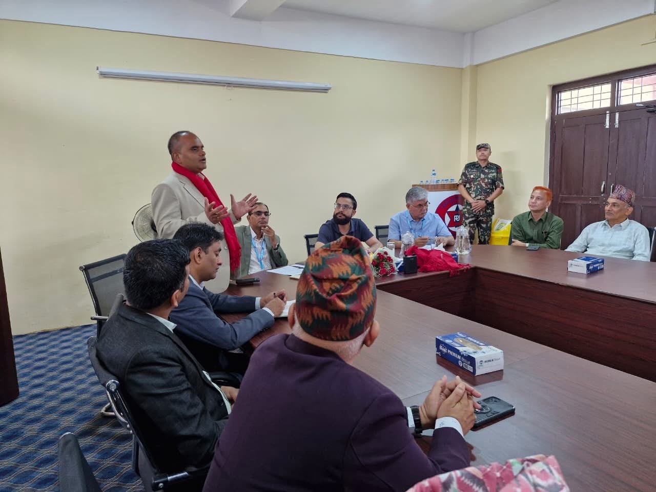 शिक्षामन्त्री पोखरेलद्वारा पूर्वाञ्चल विश्वविद्यालयको अवलोकन, पदाधिकारीसँग अन्तरक्रिया