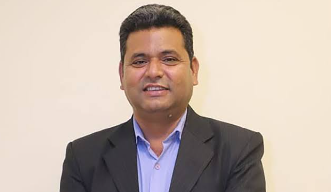 राहत सामग्री कुहिने, जनता भोकै बस्नुपर्ने अवस्था किन? : एमाले प्रचार प्रमुख निरज आचार्य
