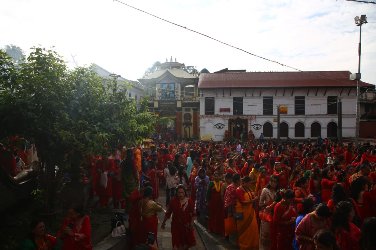 हरितालिका तीजमा पशुपति क्षेत्रमा कडा सुरक्षा, ९ हजारले गरे दर्शन