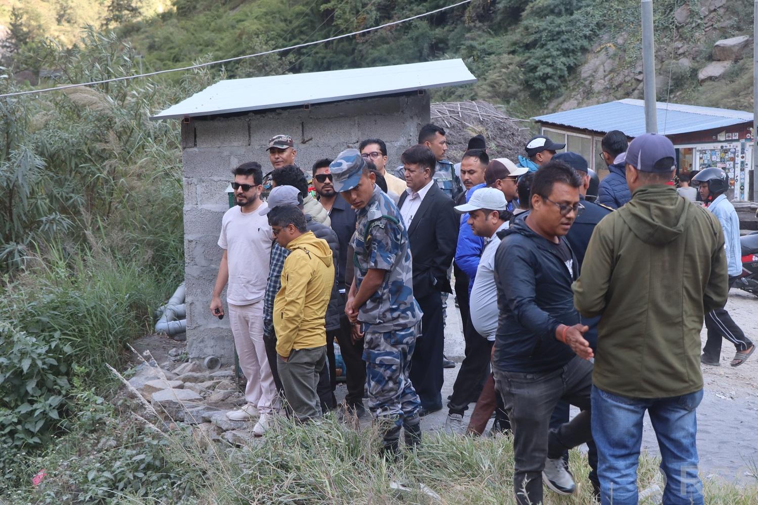 पुनःनिर्माणमा बजेटको कमी हुँदैनः मन्त्री लम्साल