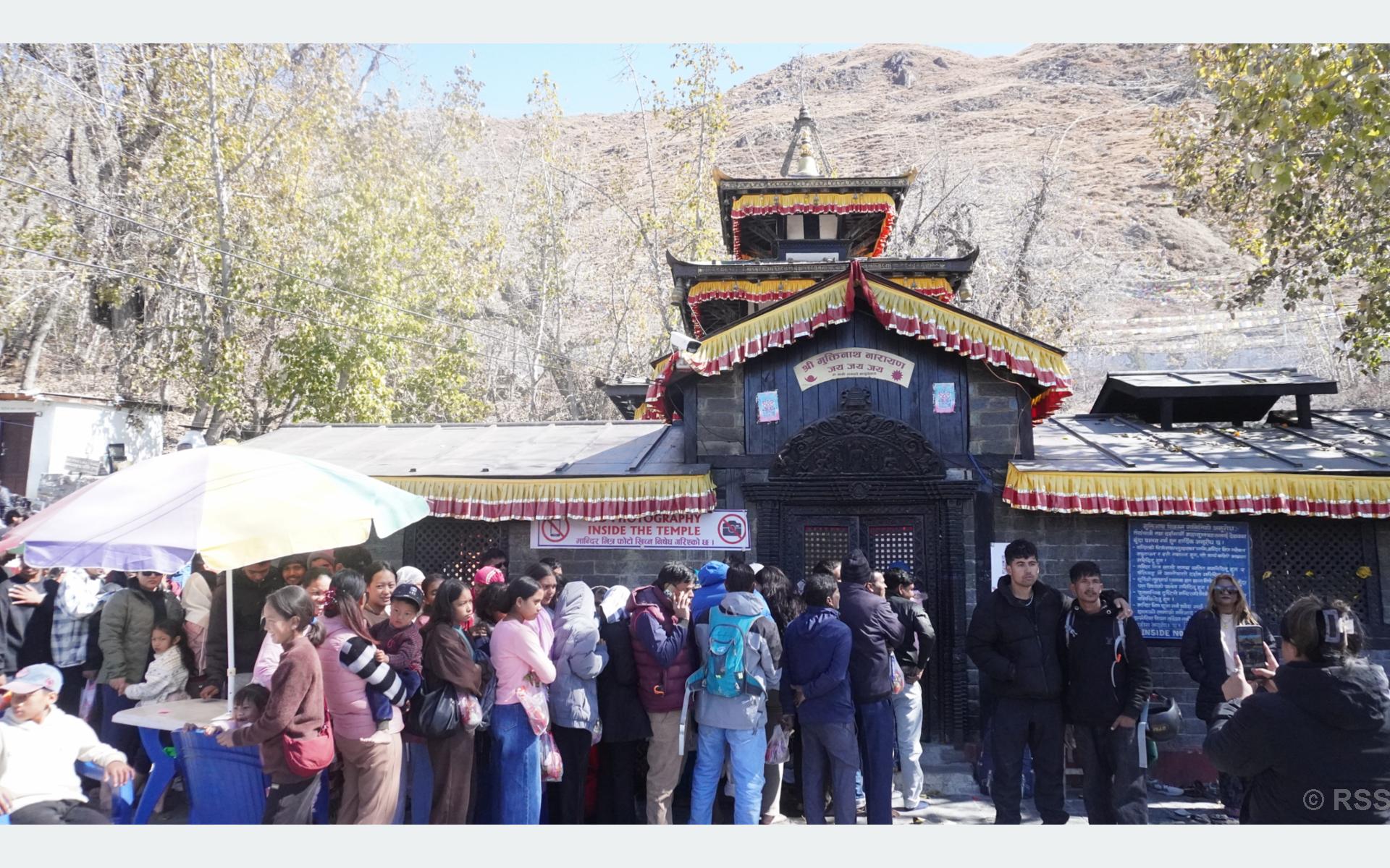 दशैंपछि मुक्तिनाथ मन्दिरमा दर्शनार्थी बढे