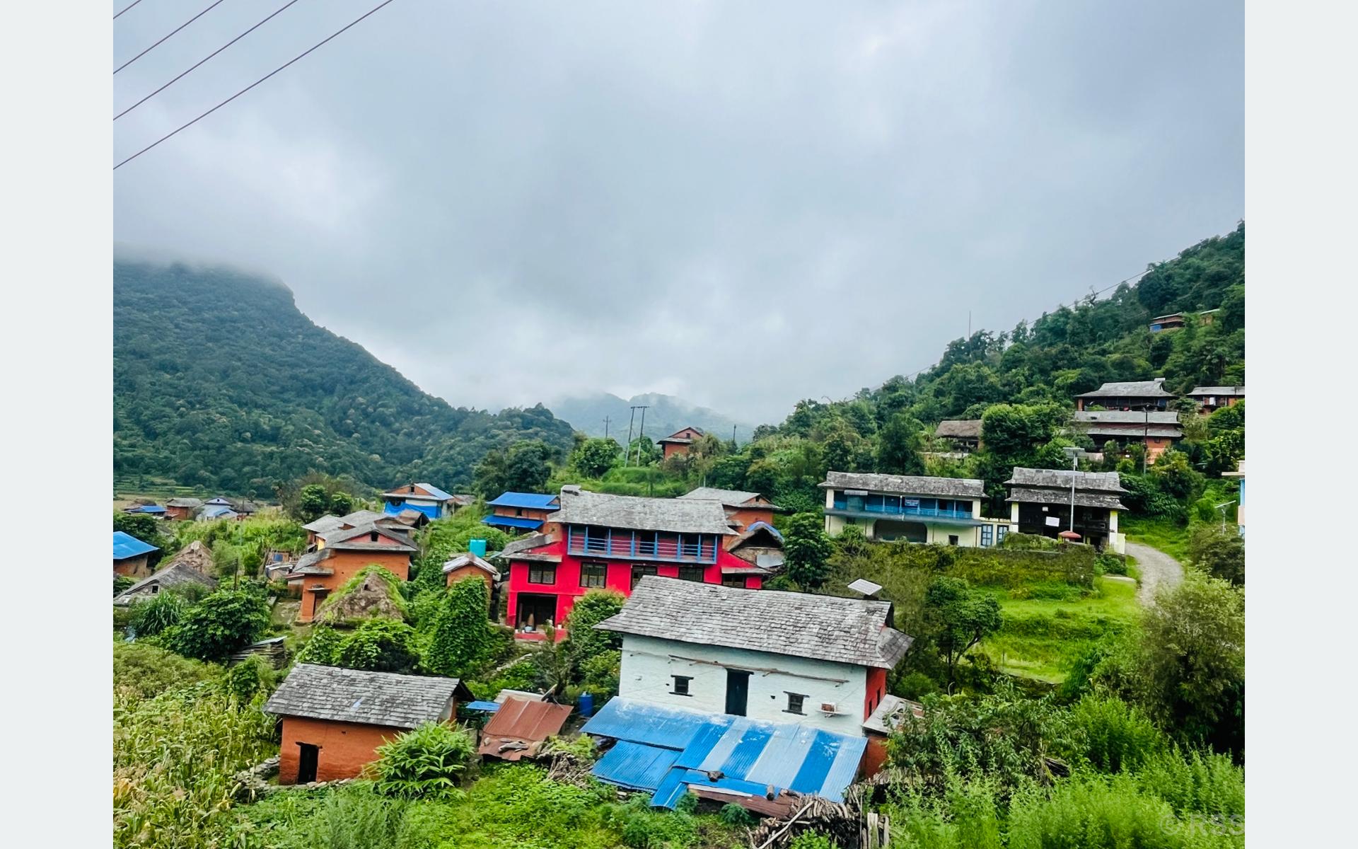 ग्रामीण पर्यटनको मुख्य आधार बन्दै घरबास