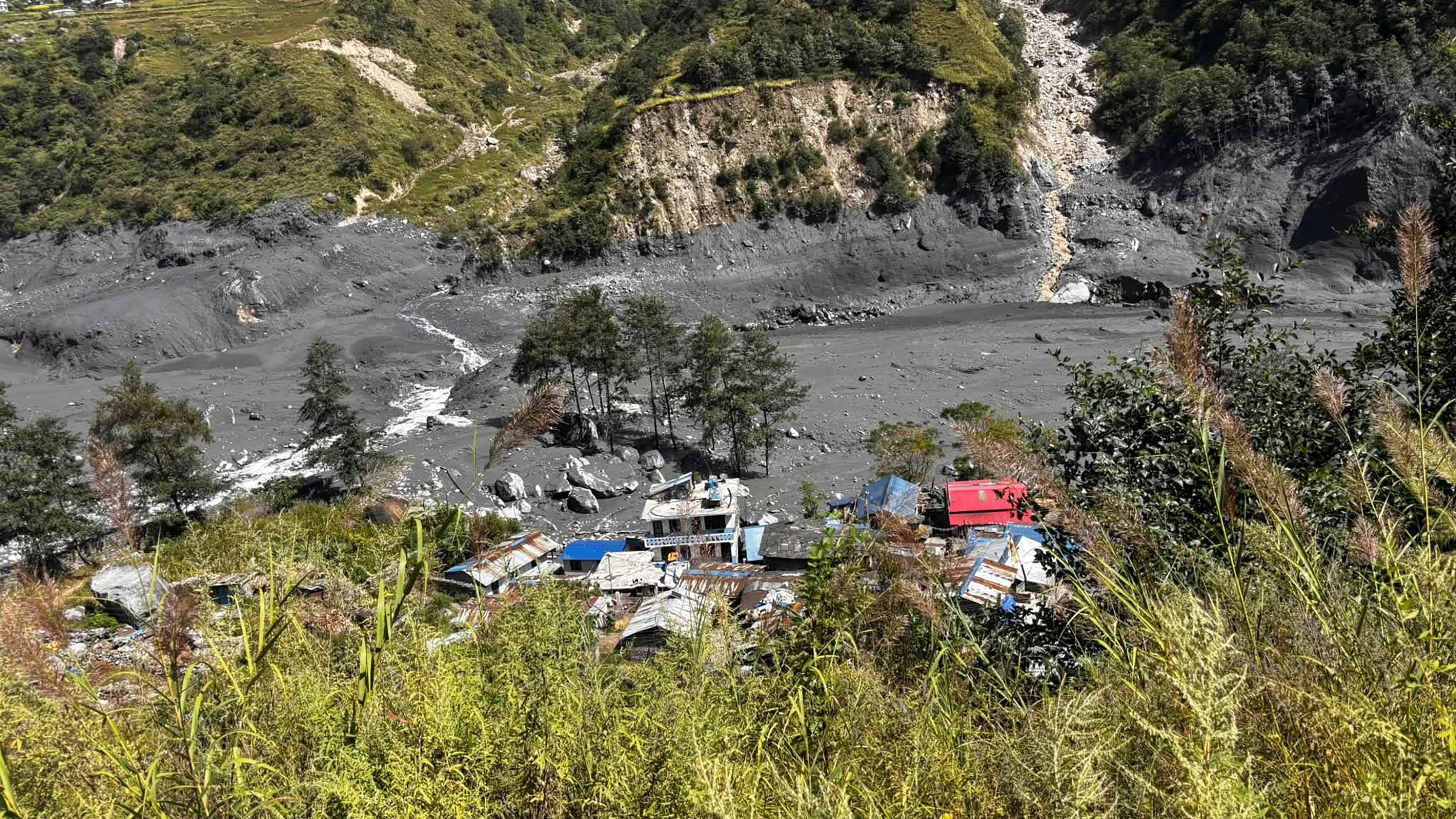 बूढीगण्डकीमा बाढी : पाँच जना बेपत्ता, खोज तथा उद्धारका लागि ४३७ जना सुरक्षाकर्मी परिचालित
