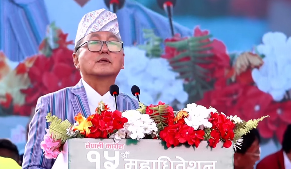 देश अहिले अध्यारो सुरुङतर्फ धकेलियो : राजेन्द्र लिङदेन