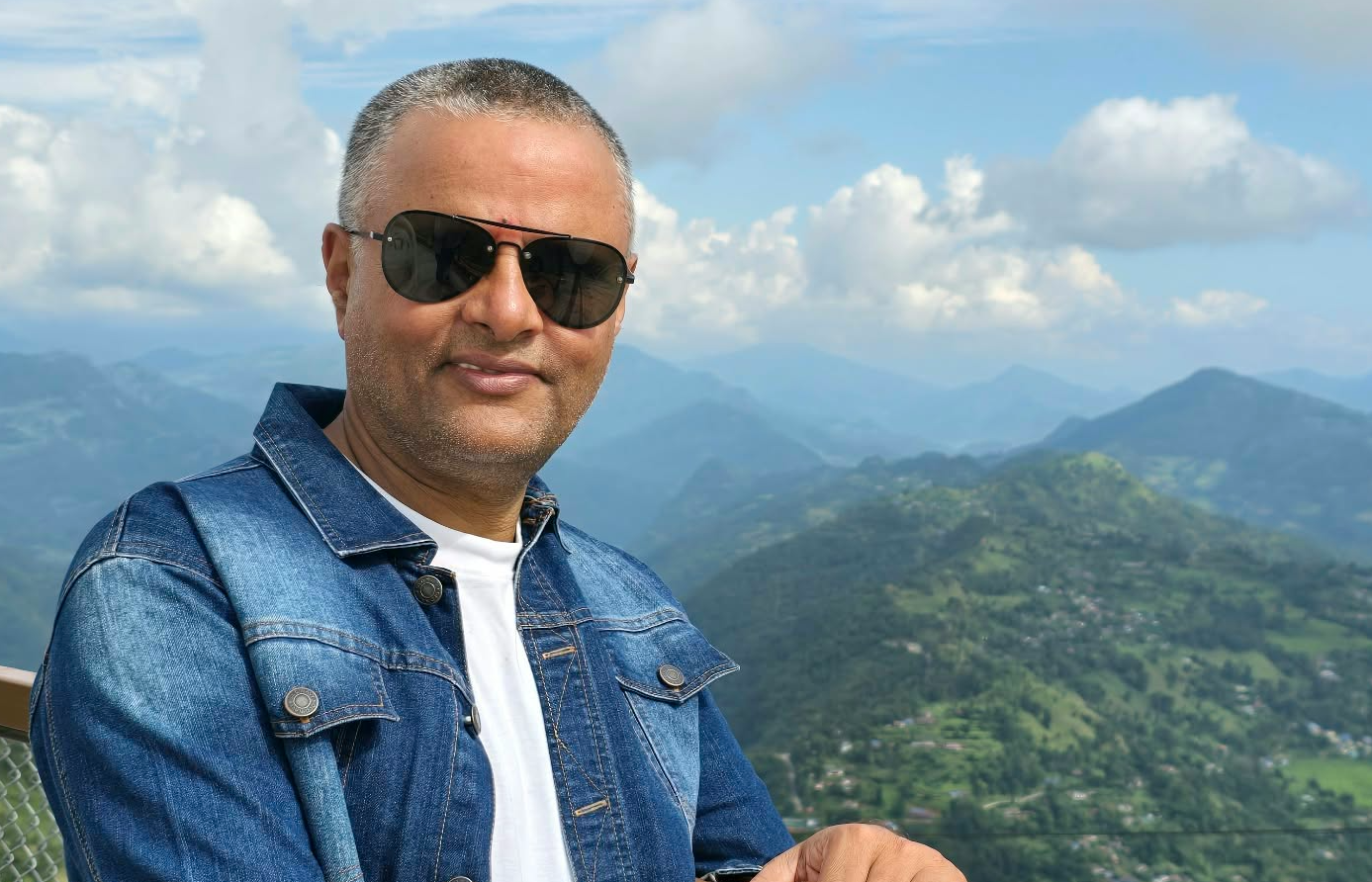 बाढीपीडितको दुःखमा साथ दिँदै सादगीपूर्वक पर्व मनाउन कांग्रेस नेता बिमल सुवेदीको अपिल