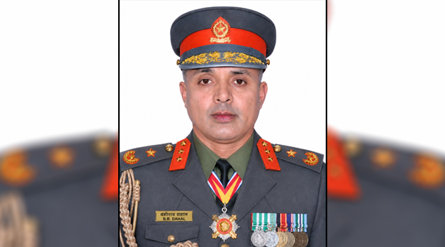 सशस्त्रका निलम्बित एआईजी वंशीराज दाहाललाई बर्खास्त गर्न छानबिन समितिको सिफारिस