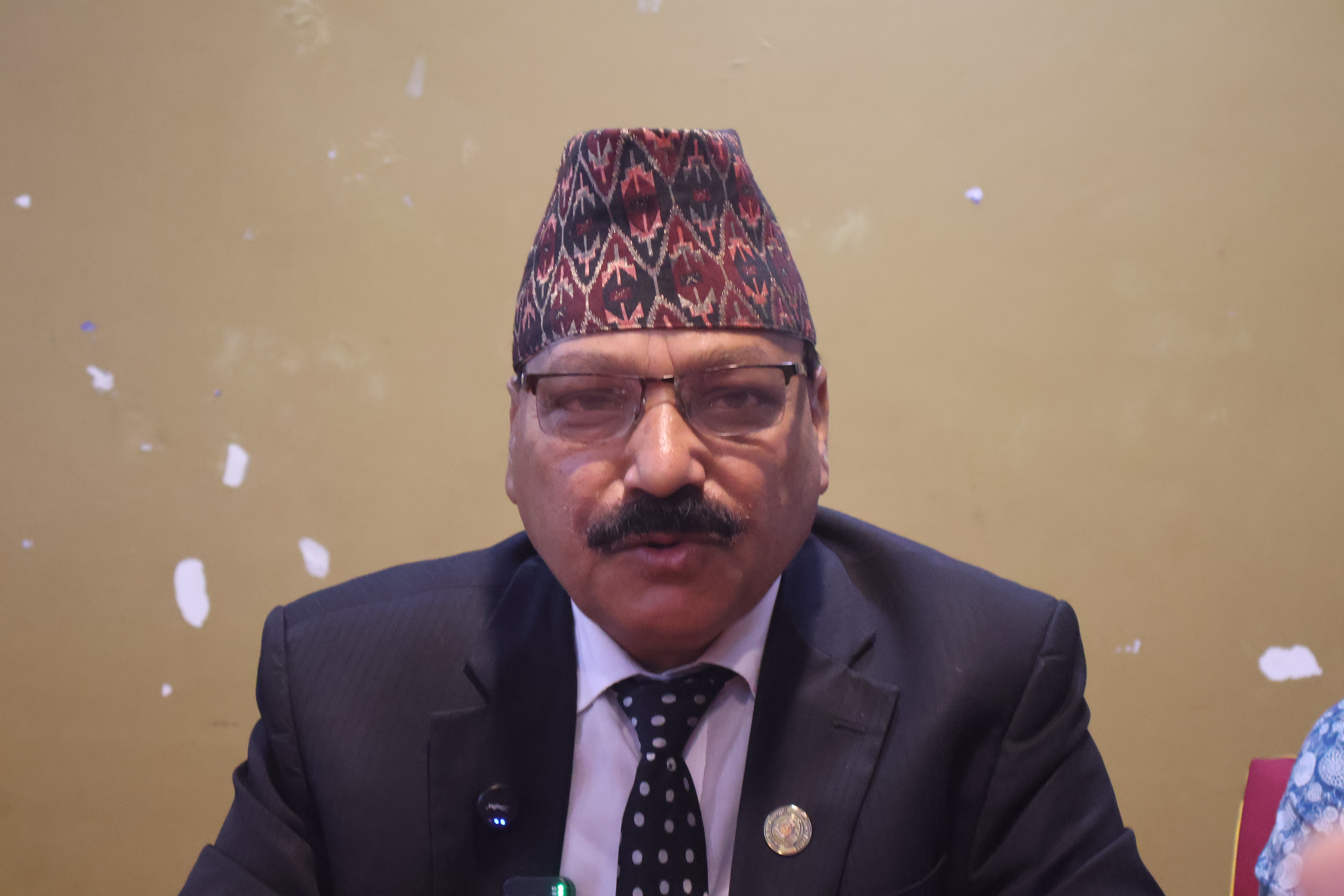 दिनेश त्रिपाठीको प्रश्न : आनीको नियुक्तिविरुद्ध बोल्दा नागरिक पक्राउ, सरकार संविधानभन्दा माथि छ ?