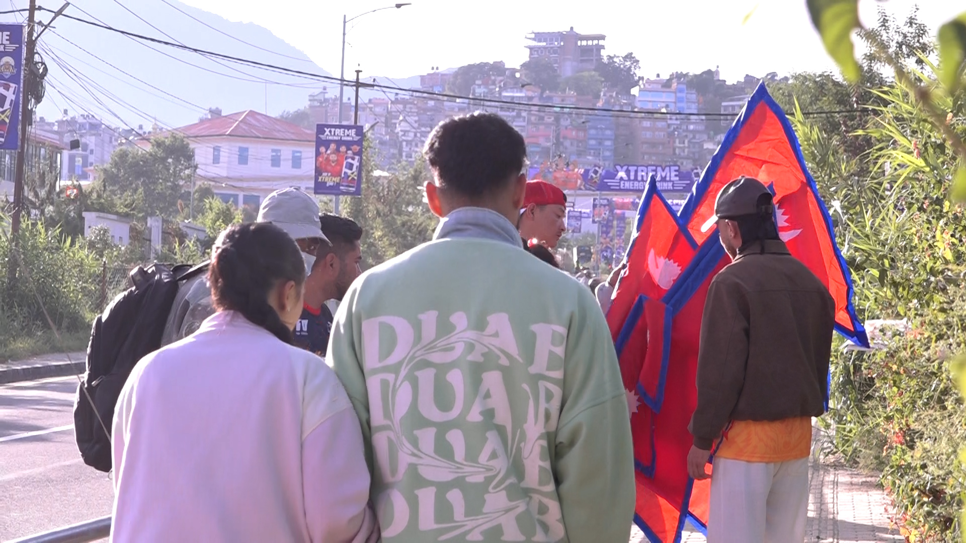 एनपीएल : मैदान दर्शकको हुटिङले गुन्जिन्छ, बाहिर व्यापार चम्किन्छ