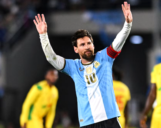 राष्ट्रिय टोलीबाट महान खेलाडि मेस्सीको भावुक विदाइ