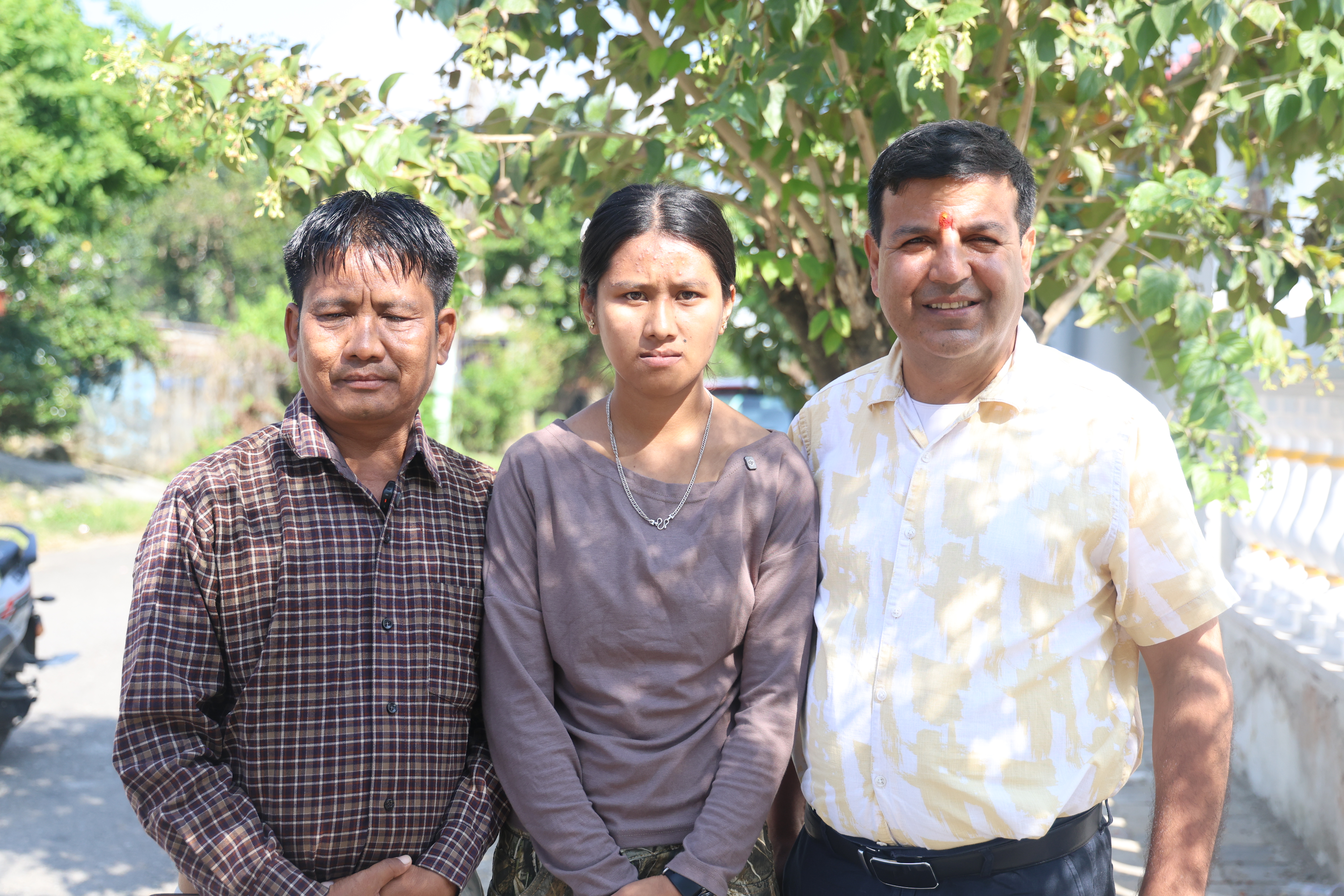 डा.सुनील शर्माले लिए चेपाङकी छोरीलाई निःशुल्क आईटी शिक्षा र रोजगारीको जिम्मेवारी