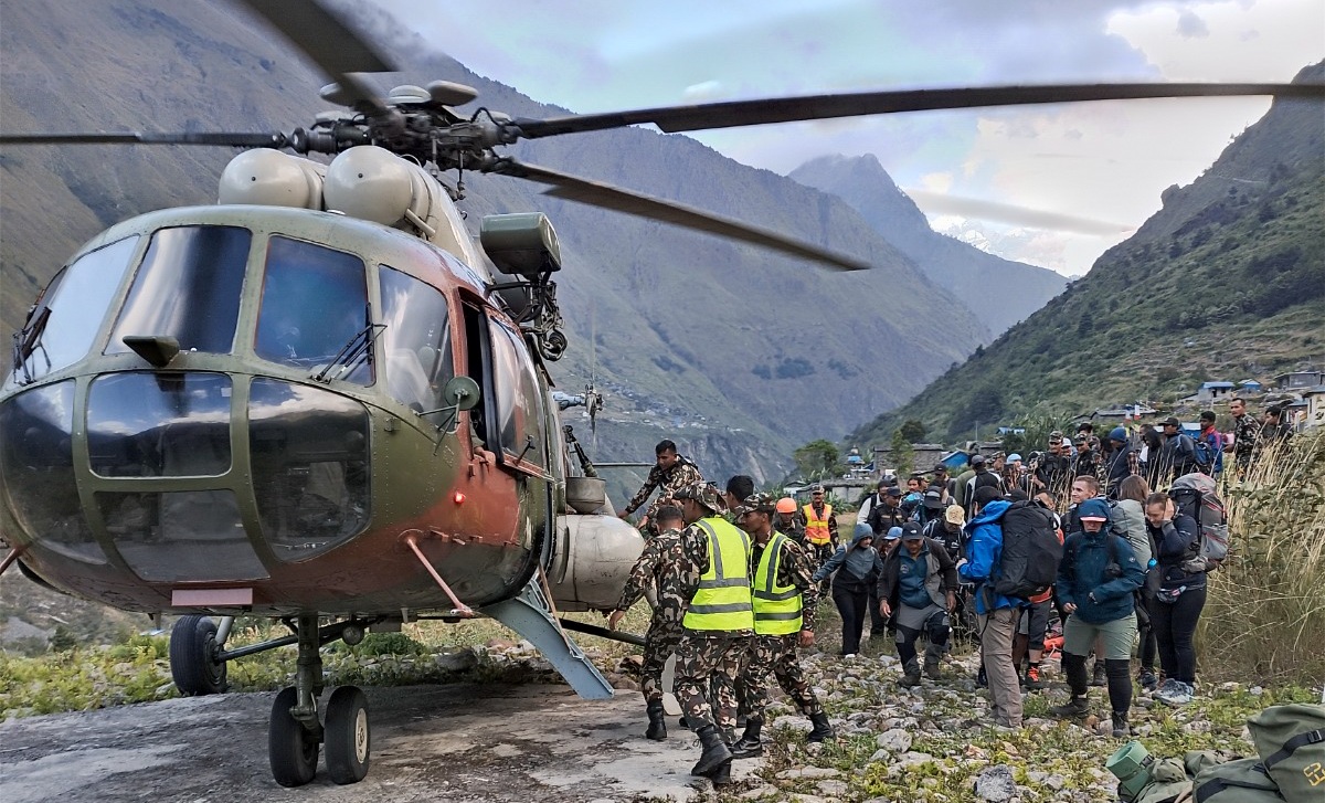 बुढीगण्डकी बाढी : ९५ जनाको उद्धार, नौ विदेशी नागरिकसहित ३५ जनालाई काठमाडौं ल्याइयो