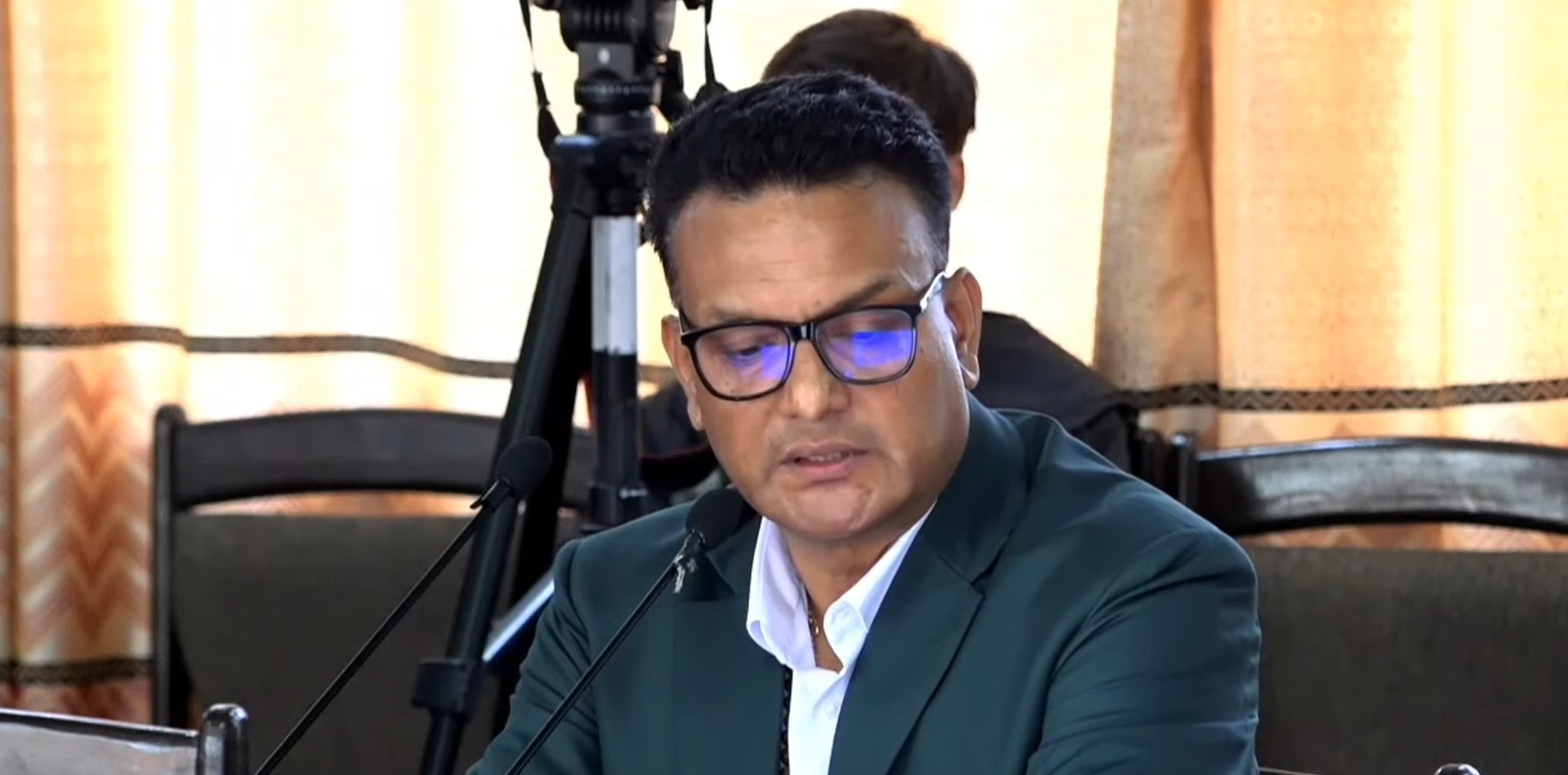 प्रस्तावित राजदूत गिरीबहादुर सुनारमाथि घरेलु हिंसा र आर्थिक लेनदेनको गम्भीर आरोप