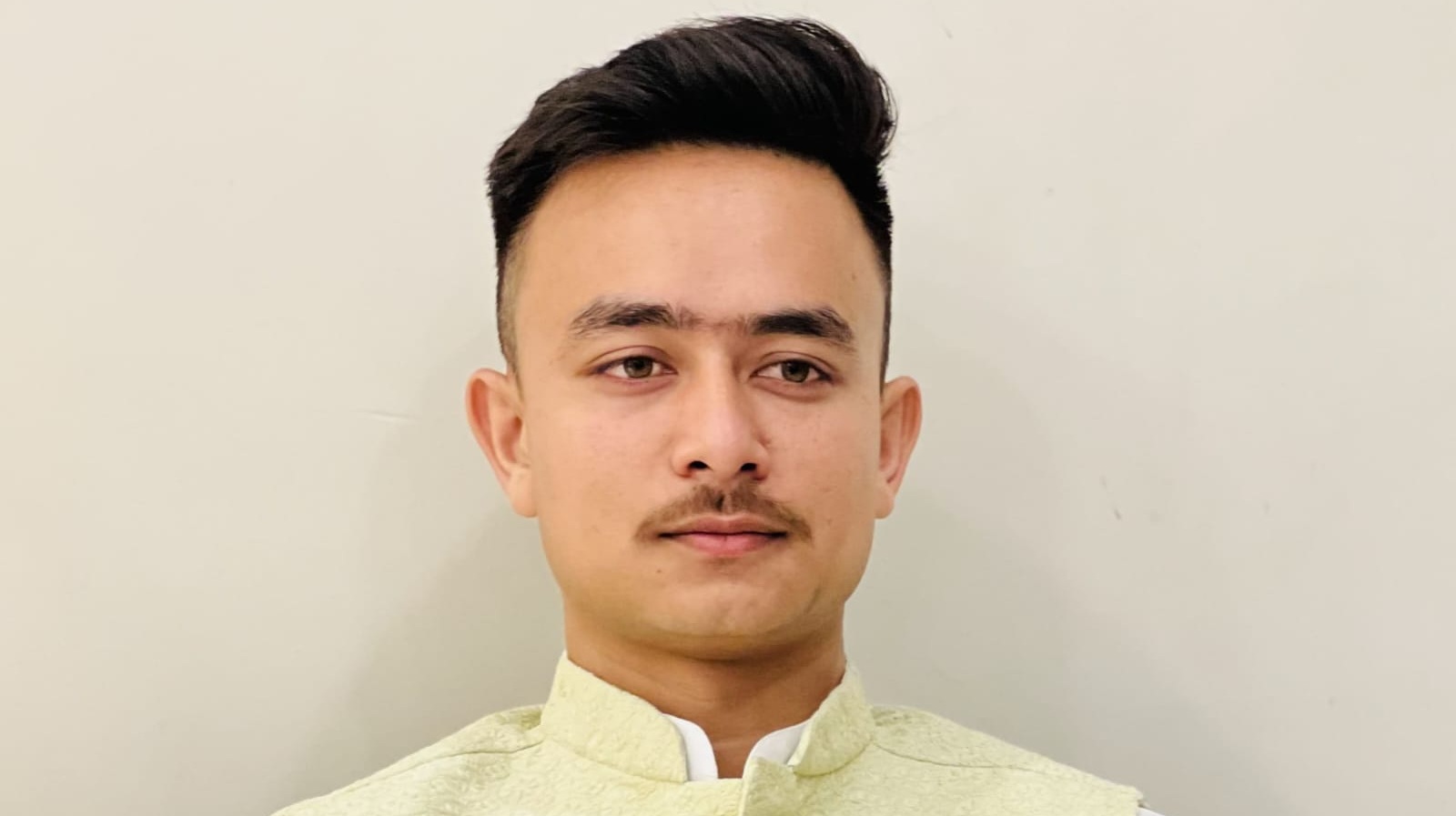 सञ्चारगृहमा प्रहरी प्रवेश गराएर पत्रकार पक्राउ गर्नु लोकतन्त्रमाथिको प्रहार : रवि किरण हमाल